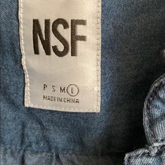 NSF CHAMBRAY RUFFLE-FRONT SHIRT DARK NAVY SZ L - Picture 3 of 7